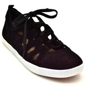 Earth Mulberry Black Leather Lace Up Sneaker 9.5B